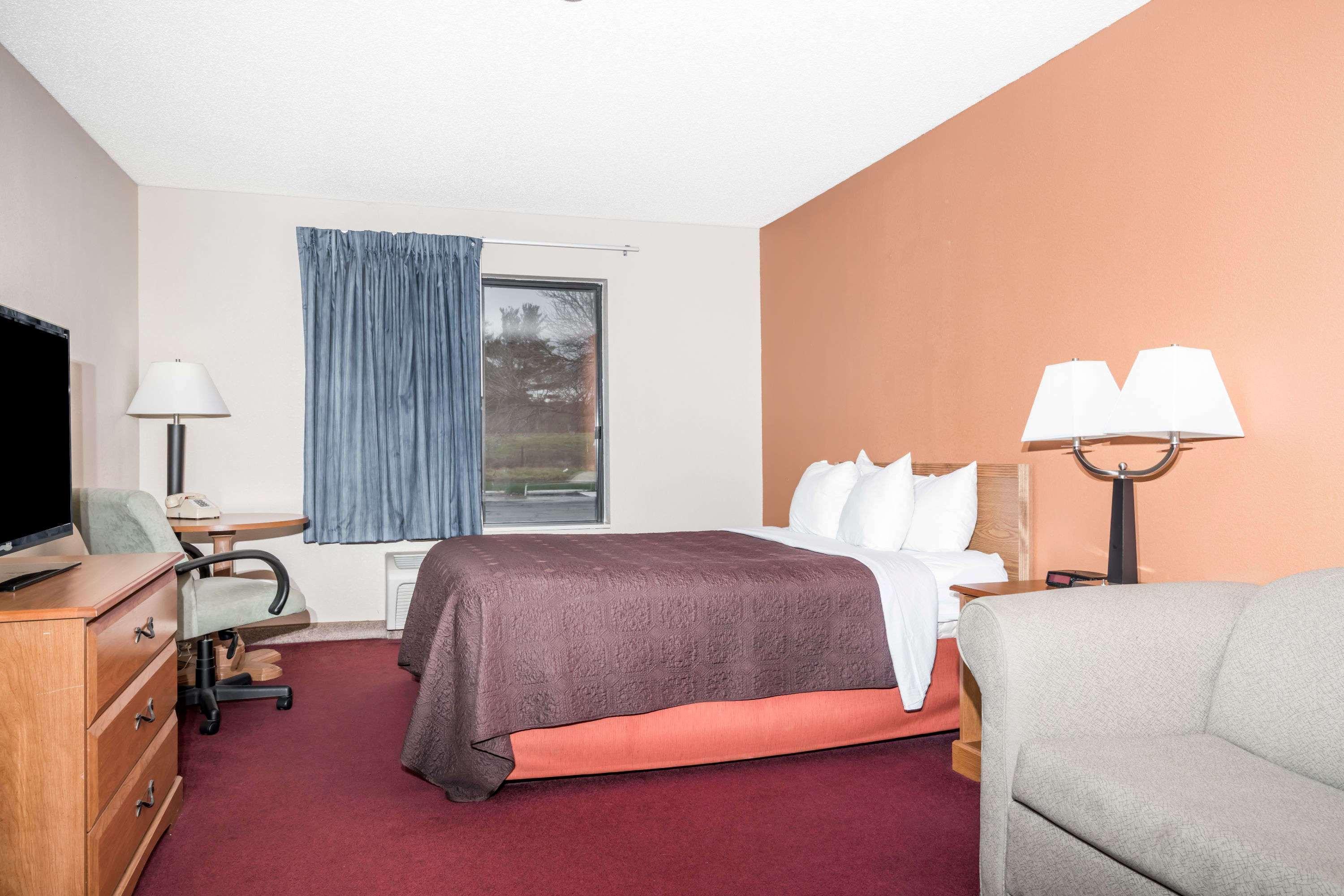 Days Inn By Wyndham Black River Falls - Access To Atv Trail Εξωτερικό φωτογραφία